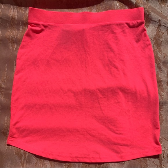 H&M Neon Pink Mini Skirt - Picture 4 of 6